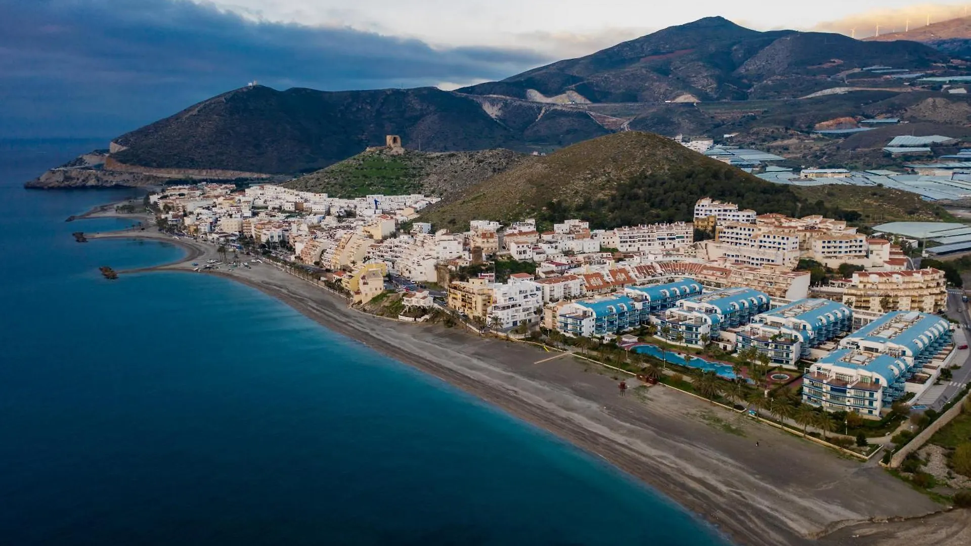 Rentitspain Castell Playa, Vistas Y Parking Castell de Ferro Spain