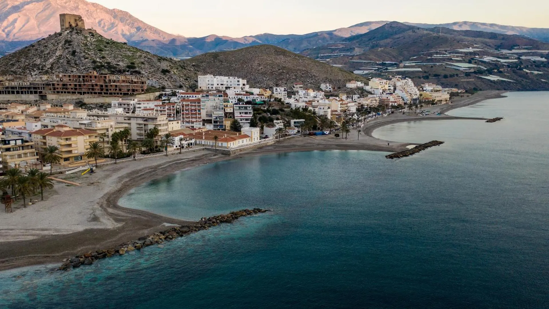 Rentitspain Castell Playa, Vistas Y Parking Castell de Ferro