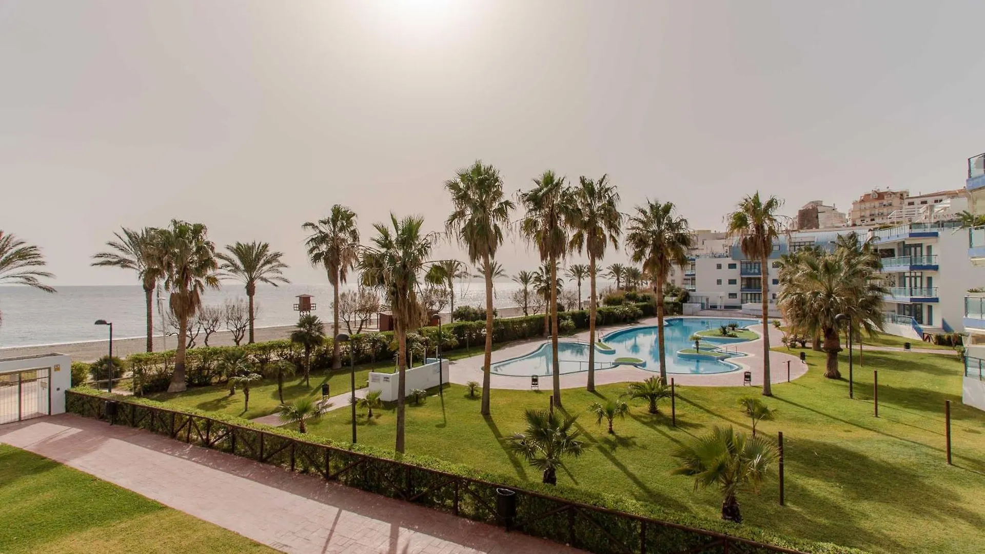 アパート Rentitspain Castell Playa, Vistas Y Parking カステル・デ・フェロ スペイン